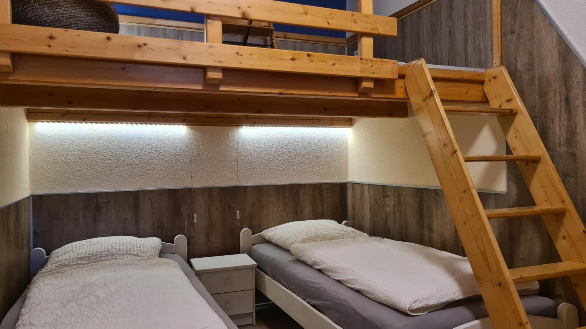 Haus Pudelwohl - Hundefreundliches Ferienhaus An Der Nordseekueste Sehestedt  エクステリア 写真